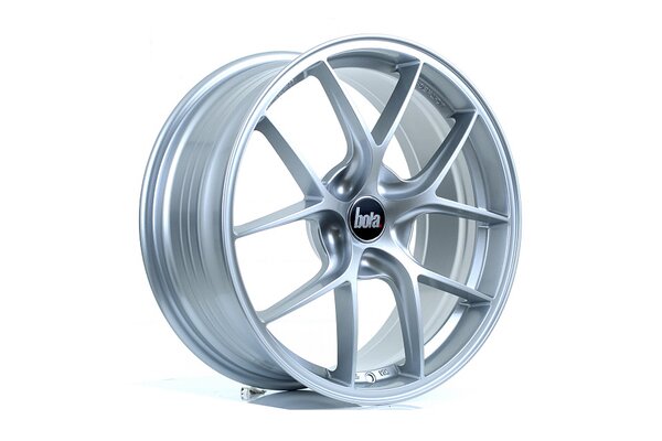 BOLA FLE | 18x8 | 5x100 | ET 40 TO 50 | 76 | SILVER