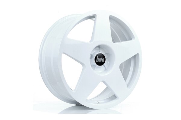 BOLA B10 | 19x8,5 | 5x100 | ET 25 TO 45 | 76 | WHITE